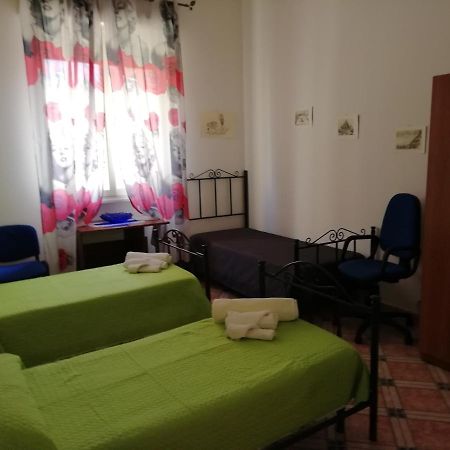 Casa Claudia Hotel Palermo Buitenkant foto