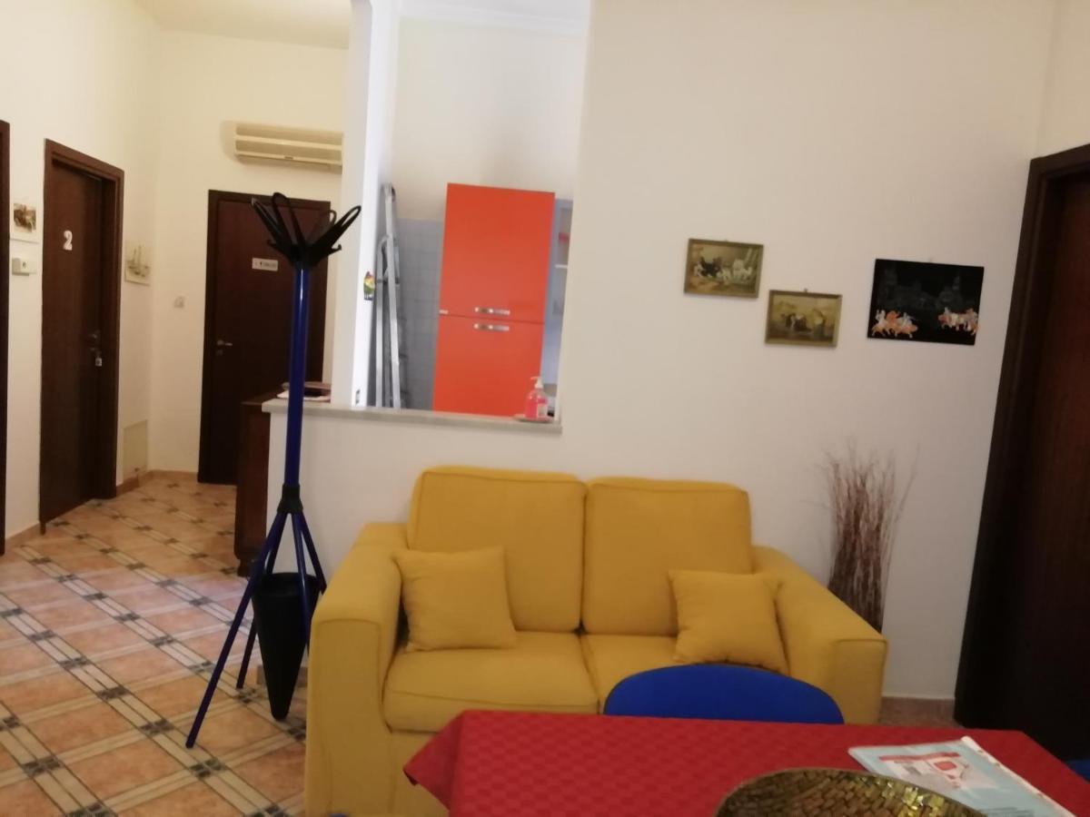 Casa Claudia Hotel Palermo Buitenkant foto