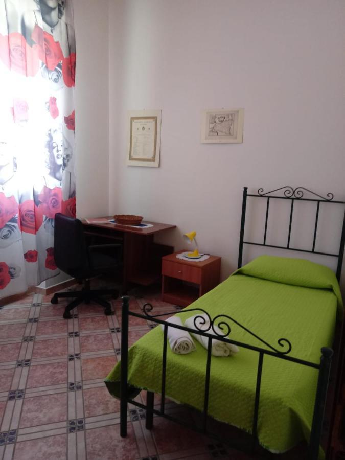 Casa Claudia Hotel Palermo Buitenkant foto