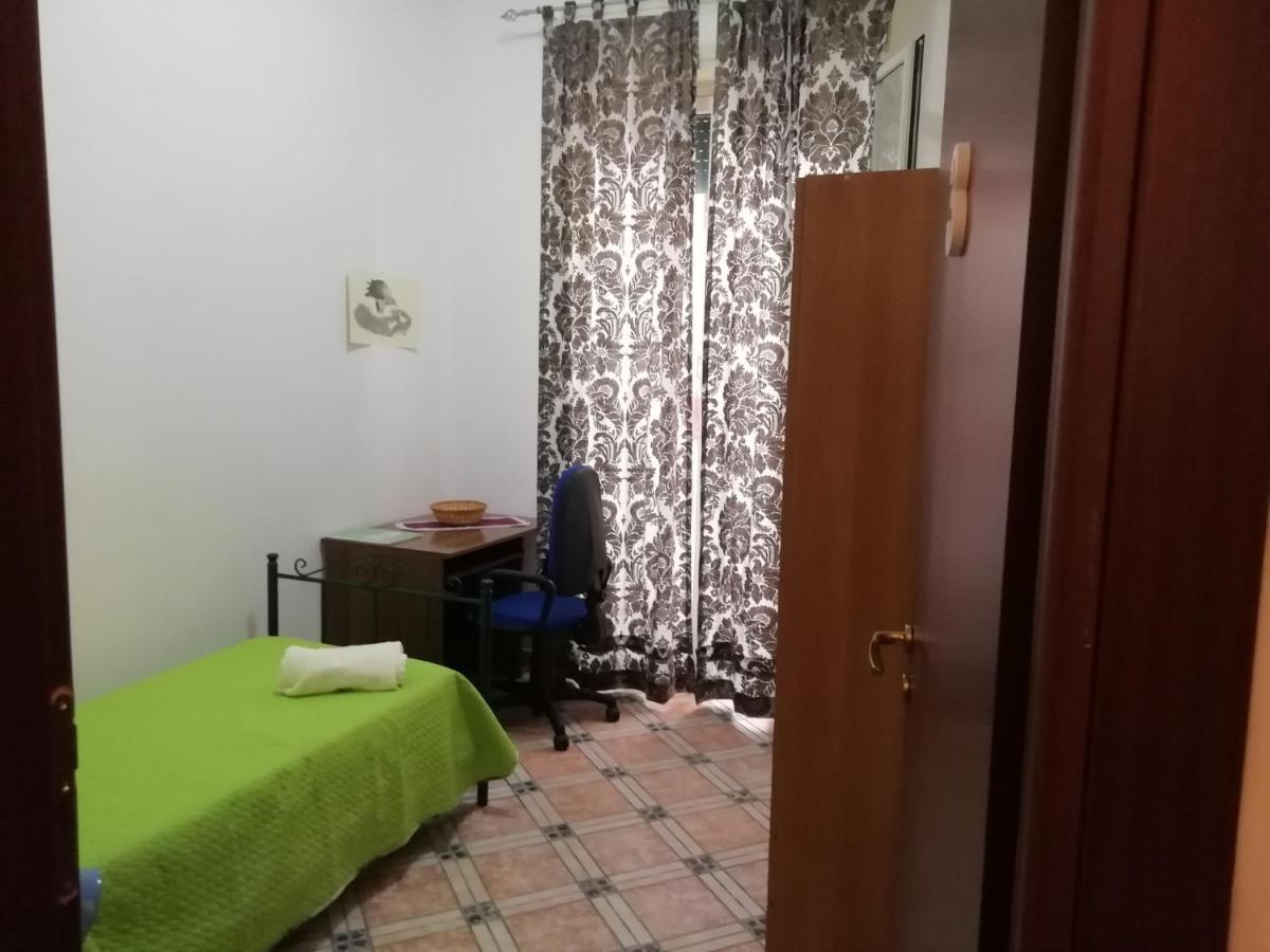 Casa Claudia Hotel Palermo Buitenkant foto