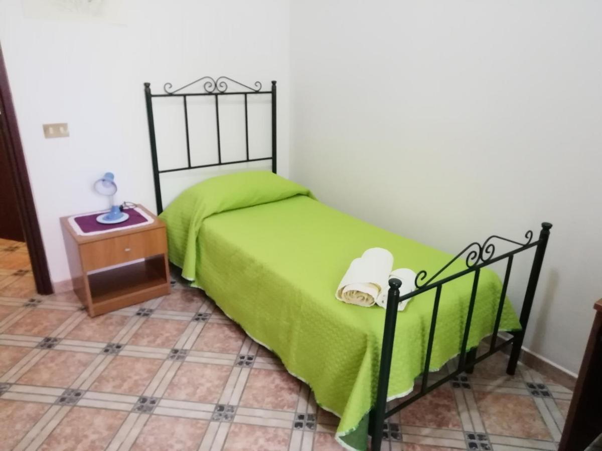 Casa Claudia Hotel Palermo Buitenkant foto
