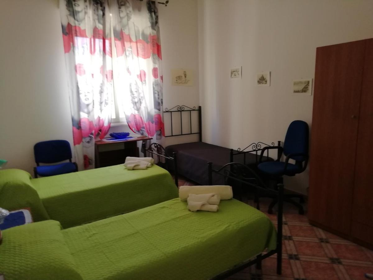 Casa Claudia Hotel Palermo Buitenkant foto