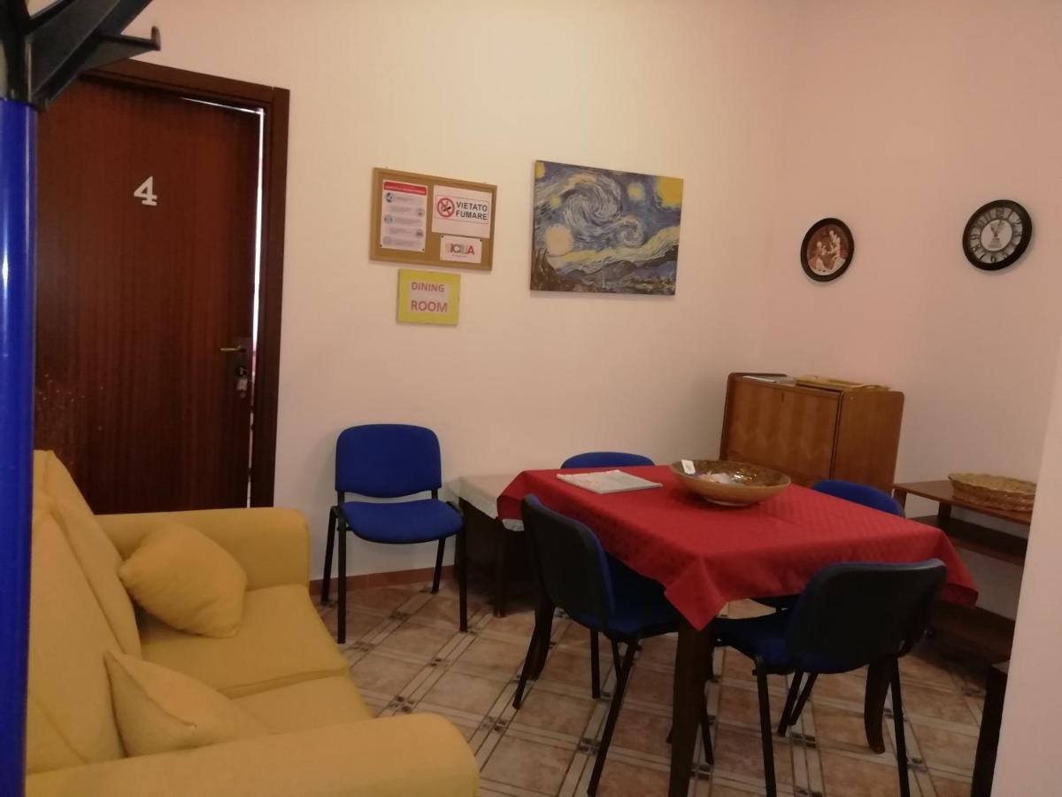 Casa Claudia Hotel Palermo Buitenkant foto