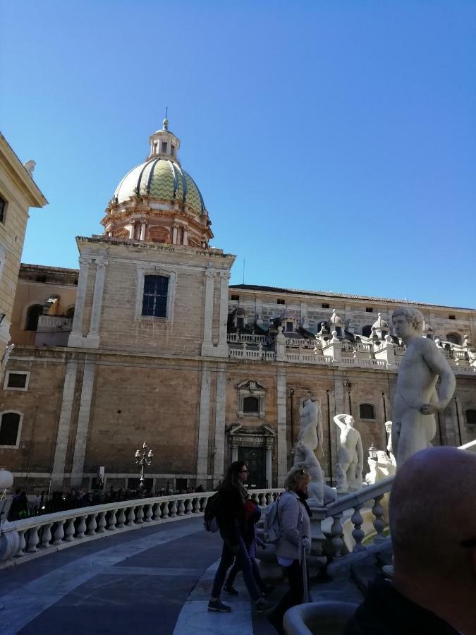 Casa Claudia Hotel Palermo Buitenkant foto