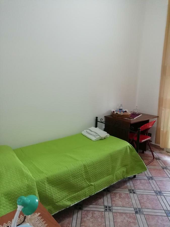 Casa Claudia Hotel Palermo Buitenkant foto