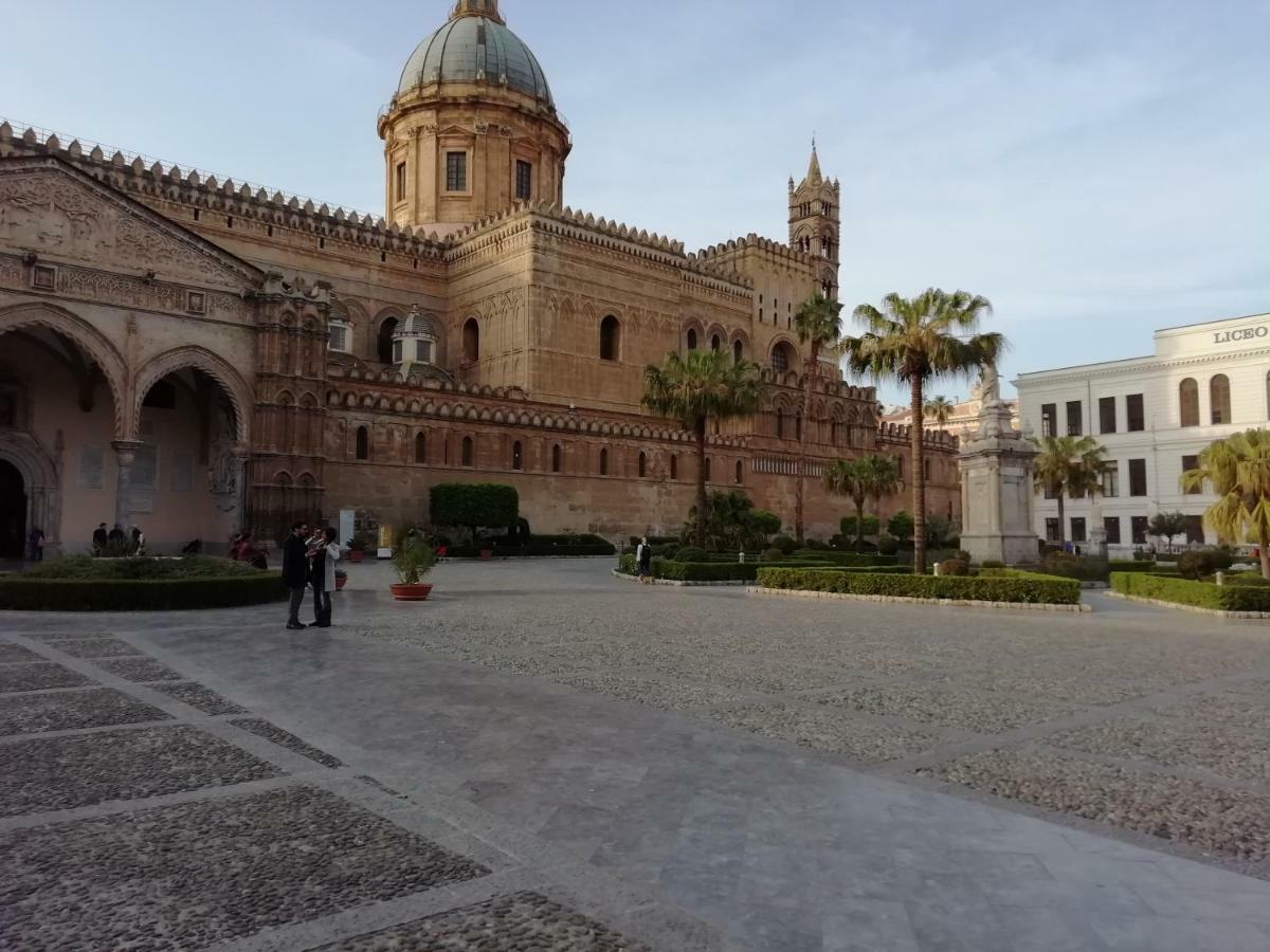 Casa Claudia Hotel Palermo Buitenkant foto