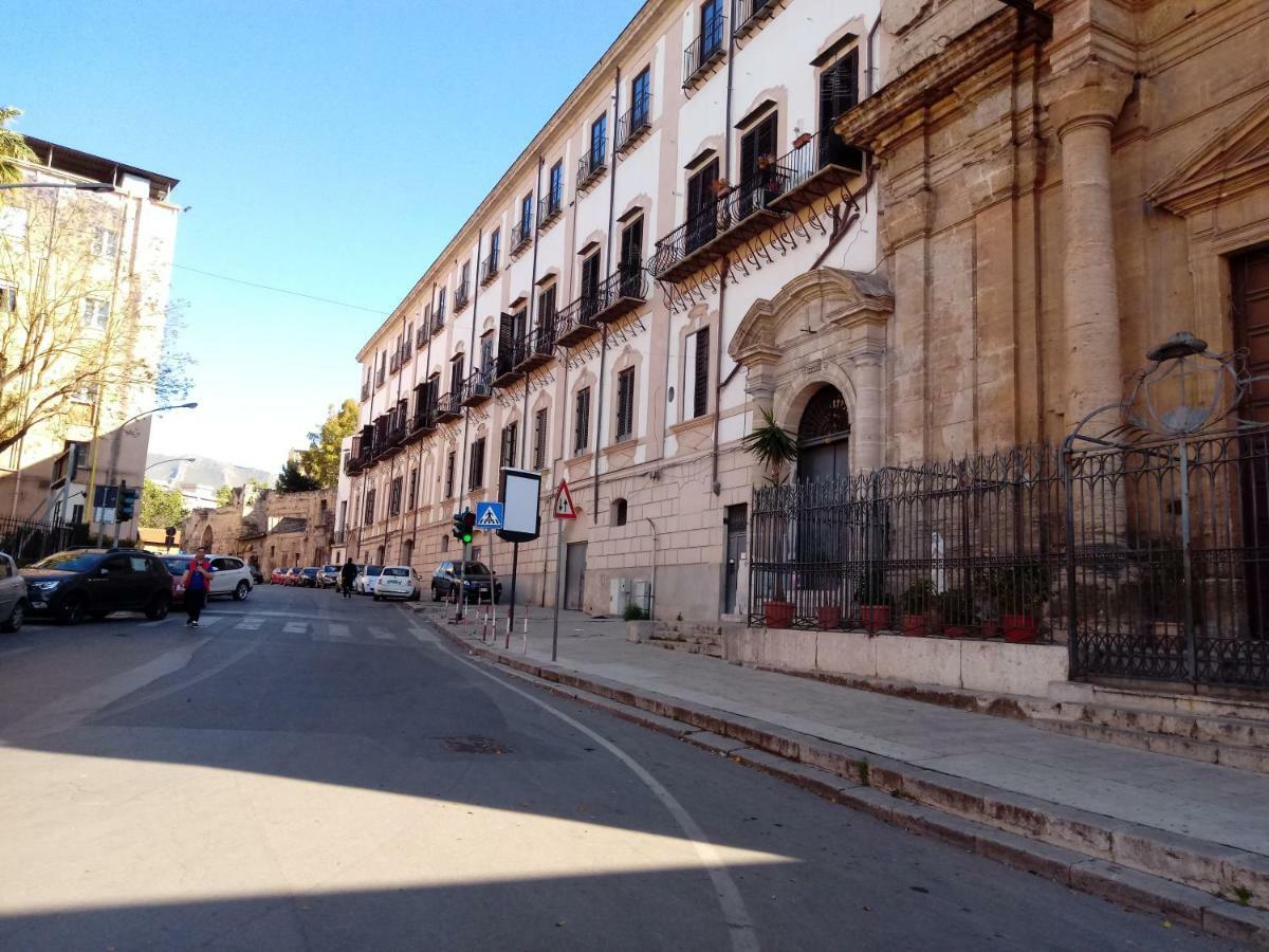 Casa Claudia Hotel Palermo Buitenkant foto