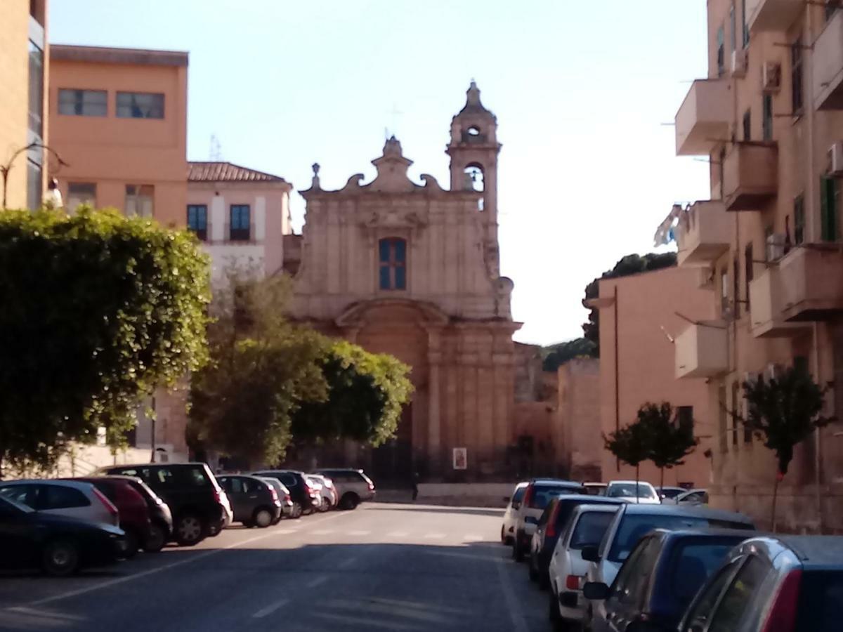Casa Claudia Hotel Palermo Buitenkant foto